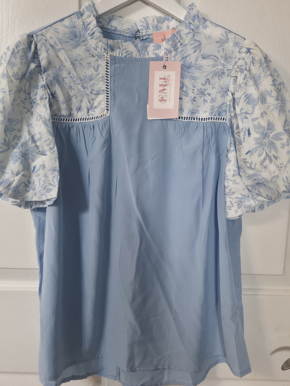 Light Blue Floral Panel Puff-Sleeve Blouse